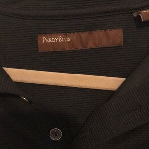 Men’s Perry Ellis Large polo
